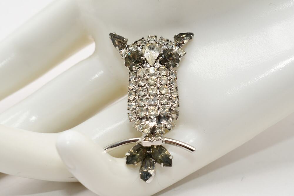 Vintage Rhinestone Owl Brooch Clear Gray Rhodium 1960s